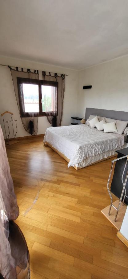 Mi Casita Bed and Breakfast Arzachena Exteriör bild